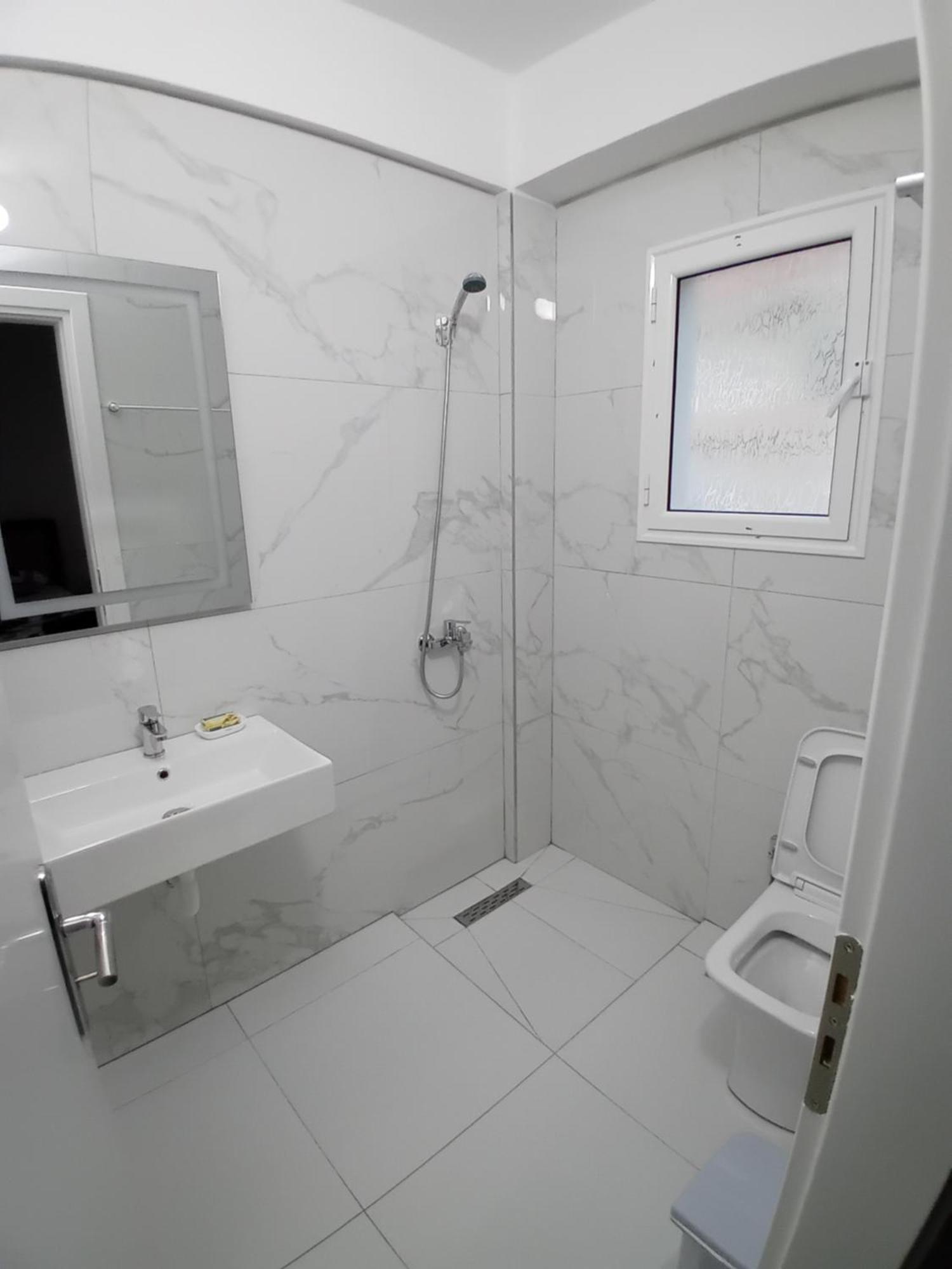 Ida Apartments ซารานเดอ ภายนอก รูปภาพ