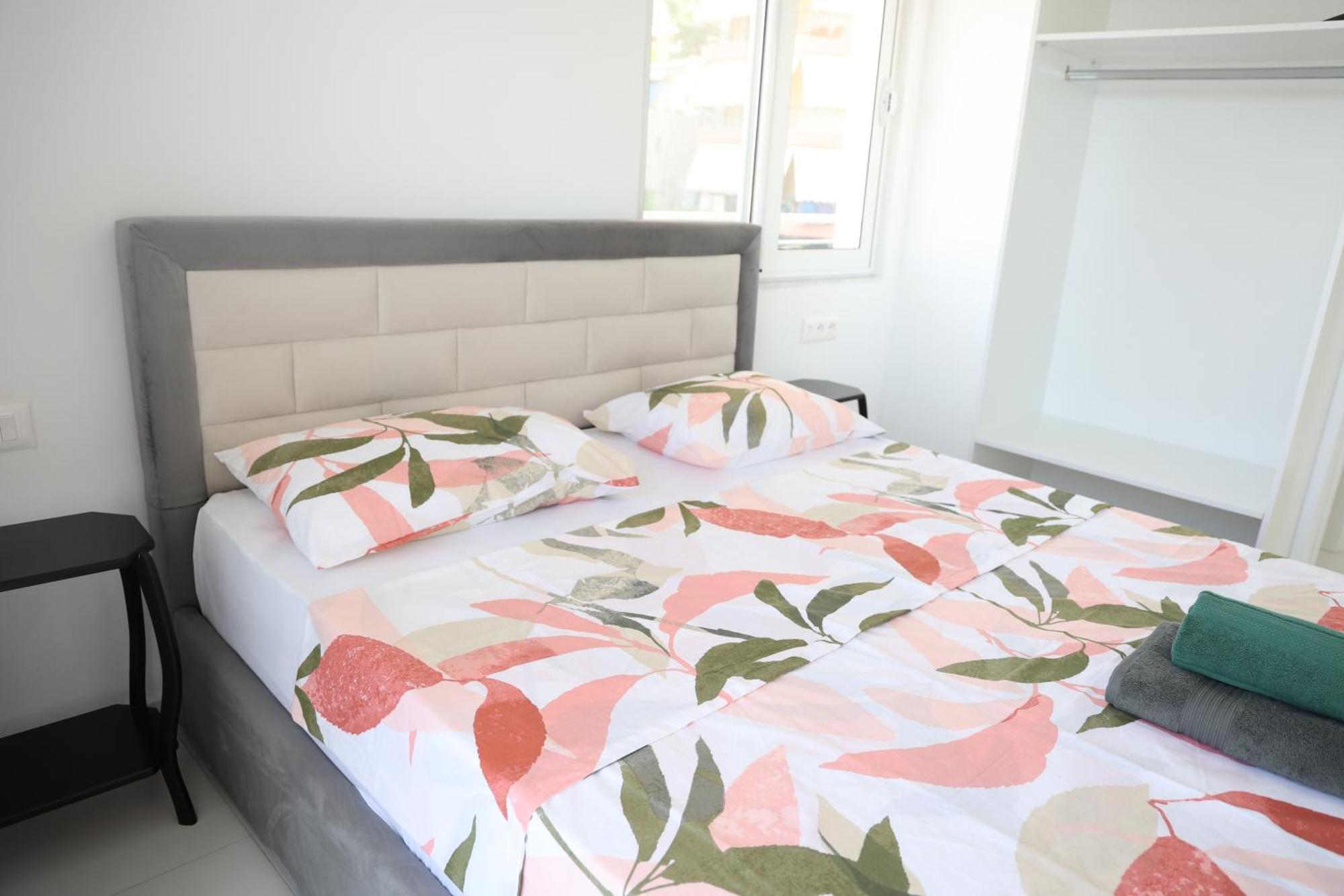 Ida Apartments ซารานเดอ ภายนอก รูปภาพ
