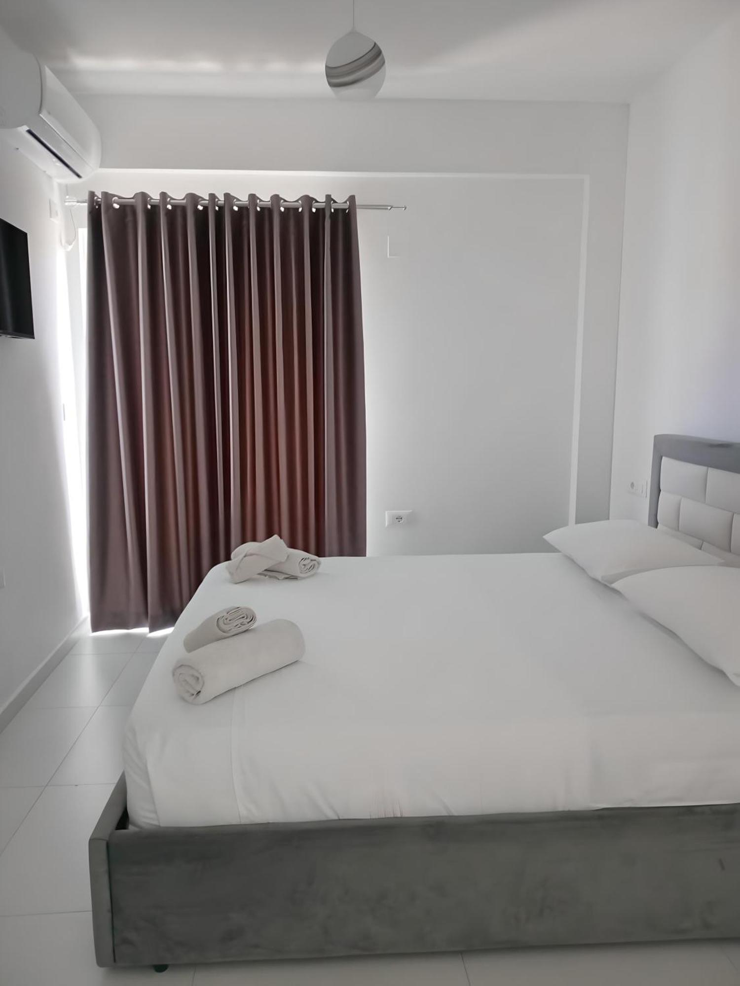 Ida Apartments ซารานเดอ ภายนอก รูปภาพ